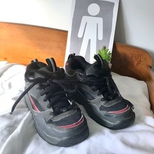Size 1 Heely skate shoes -black and red